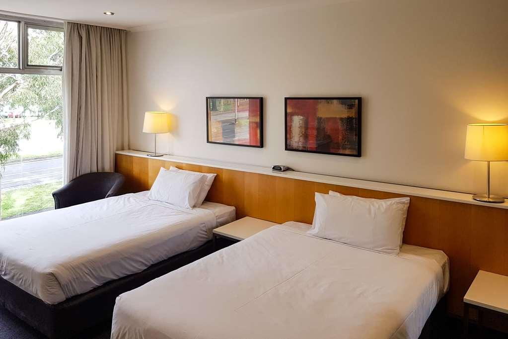 The Parkmore Hotel Melbourne Ruang foto