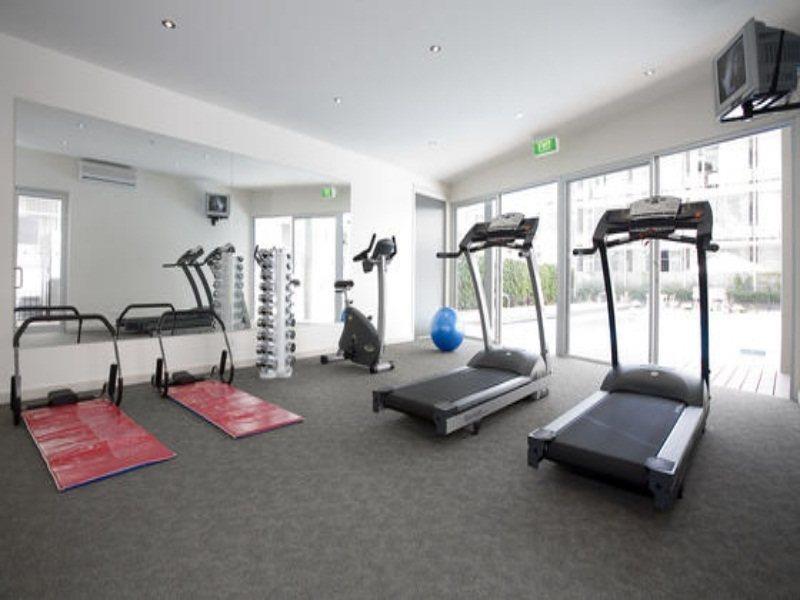 The Parkmore Hotel Melbourne Bagian luar foto