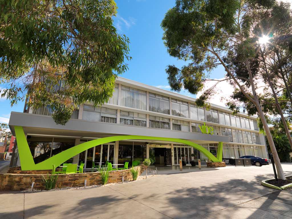 The Parkmore Hotel Melbourne Bagian luar foto